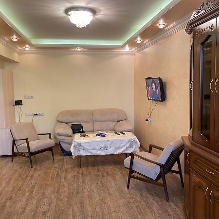 Apartment In Centre Evn Erevan Esterno foto